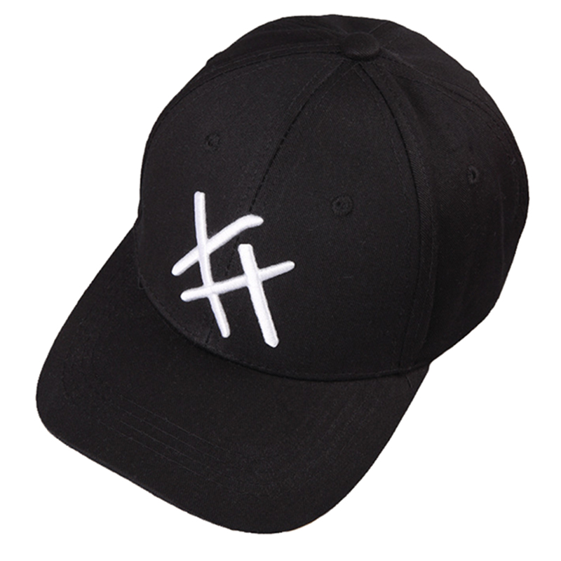 Custom embroidery logo on promotional adjustable fitted cap
