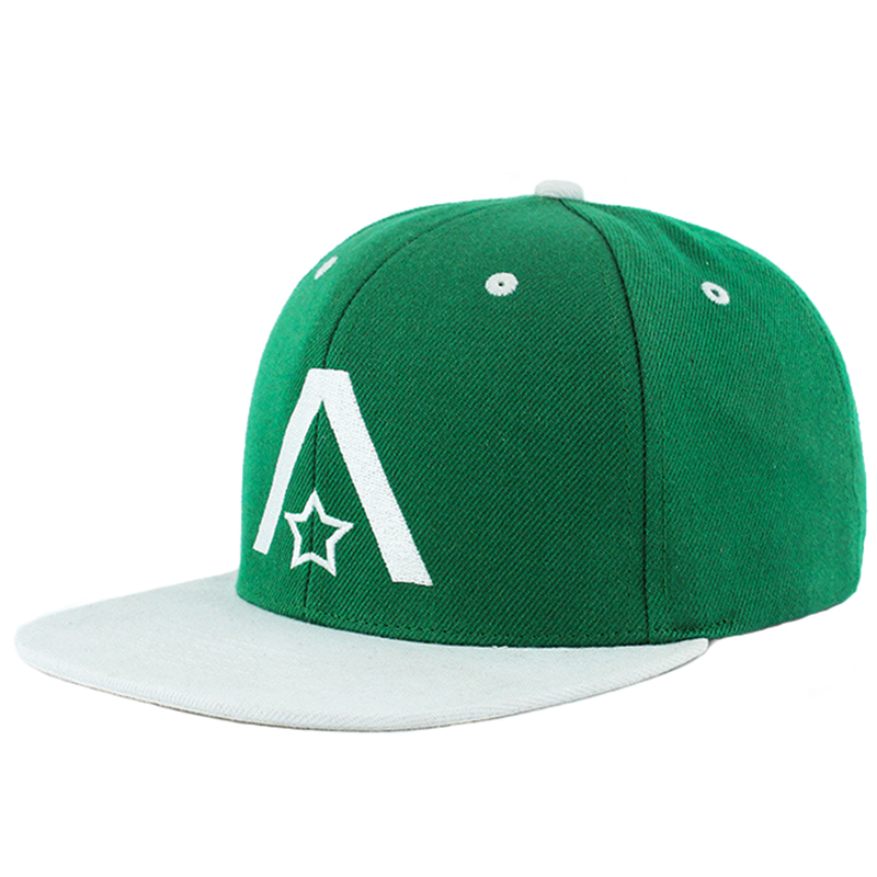 Bespoke youth sportswear snapback cap 